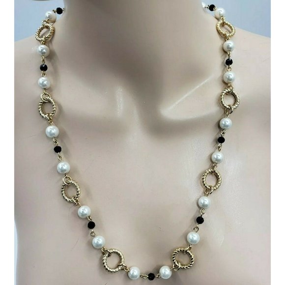 Talbots Single Strand Pearl White Necklace 40" - Picture 2 of 11